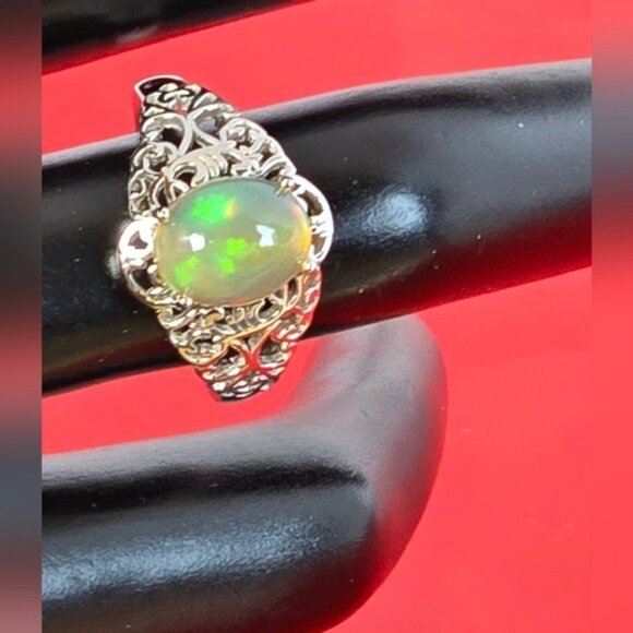 925 Sterling Silver Ring with Natural Chocolate Opal 0.8x1cm - Picture 7 of 13